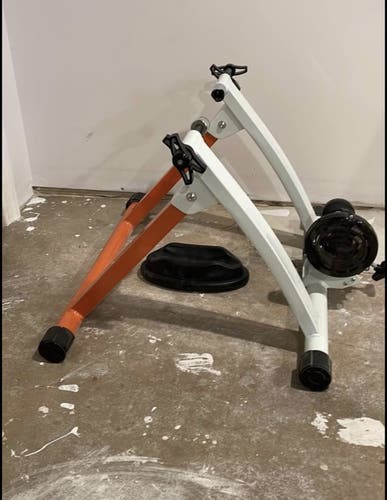 Bike trainer And Front Wheel Holder