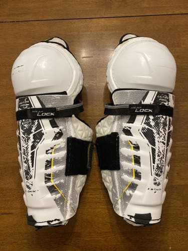 CCM Ultra Pro Shin Pads 15”