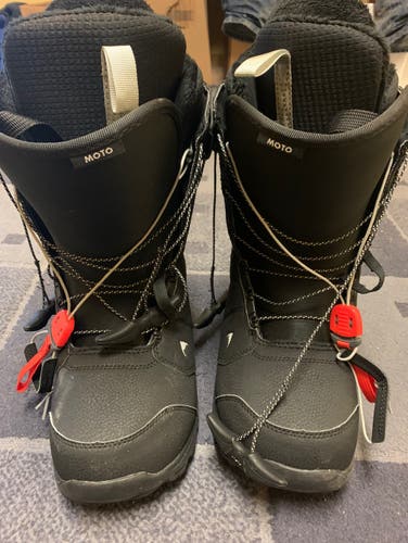 Used Size 10 (Women's 11) Burton Moto Snowboard Boots