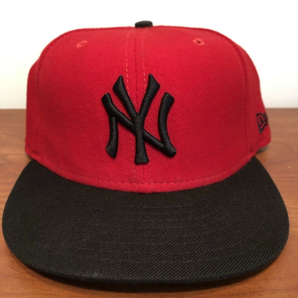 black and red yankees snapback