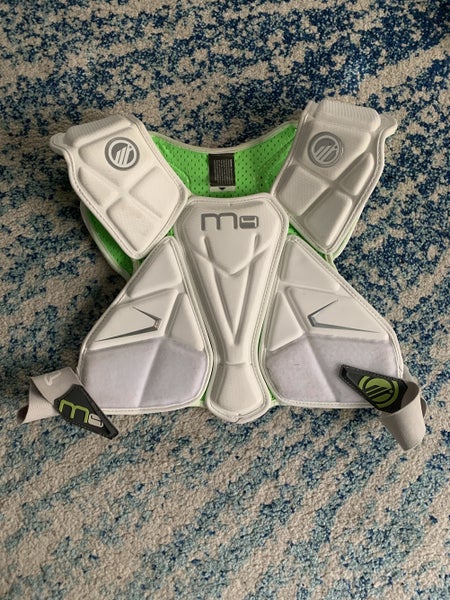 Used Medium Maverik M4 Shoulder Pads