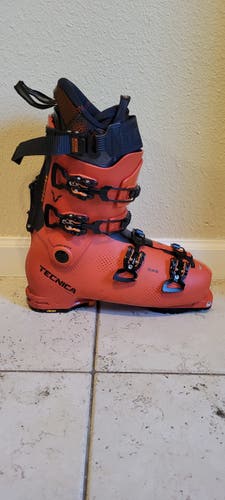 Used 2022 Tecnica Cochise 130 Ski Boots 29.5