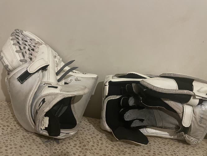 Ccm goalie gloves
