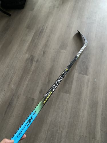 Warrior Sr. Right Handed W90 Pro Stock Alpha DX Pro Hockey Stick
