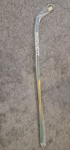 2 Hockey Stick New Senior Bauer Right Handed Supreme UltraSonic Toe Pattern