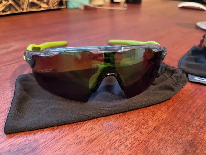 Oakley Radar EV w/ spare lenses