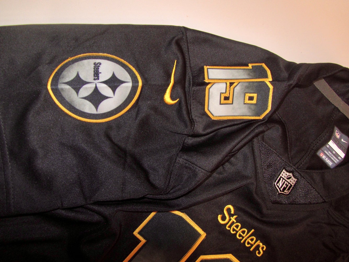 New Black Youth XL (18-20) Pittsburgh Steelers Jersey Unisex Reebok #84