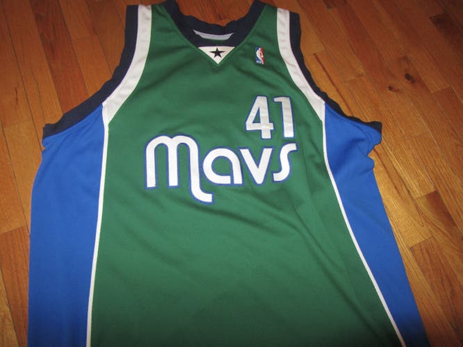 VINTAGE DALLAS MAVS #41 Green Men's NBA BASKETBALL JERSEY Size 54 Reebok - READ AD! NO COA