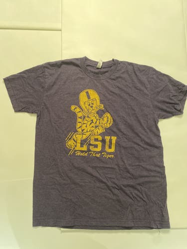 Xl LSU T-shirt Bin 3