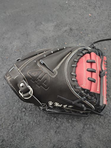 New w/Tags 44 Pro HND Catcher's Mitt