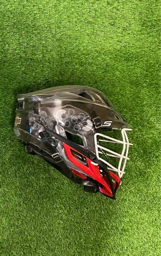 Player's Cascade S Helmet