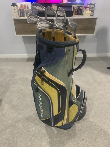 4-PW Tommy Armour Irons with Bag