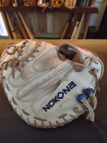 Used Nokona Right Hand Throw Catcher's Legend Pro Baseball Glove 33"