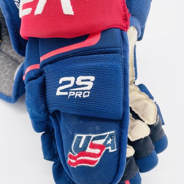 Team Usa Ntdp Bauer Supreme 2s Pro Hockey Gloves 14 Sidelineswap Team Usa Ntdp Bauer Supreme 2s Pro Hockey Gloves 14 Sidelineswap