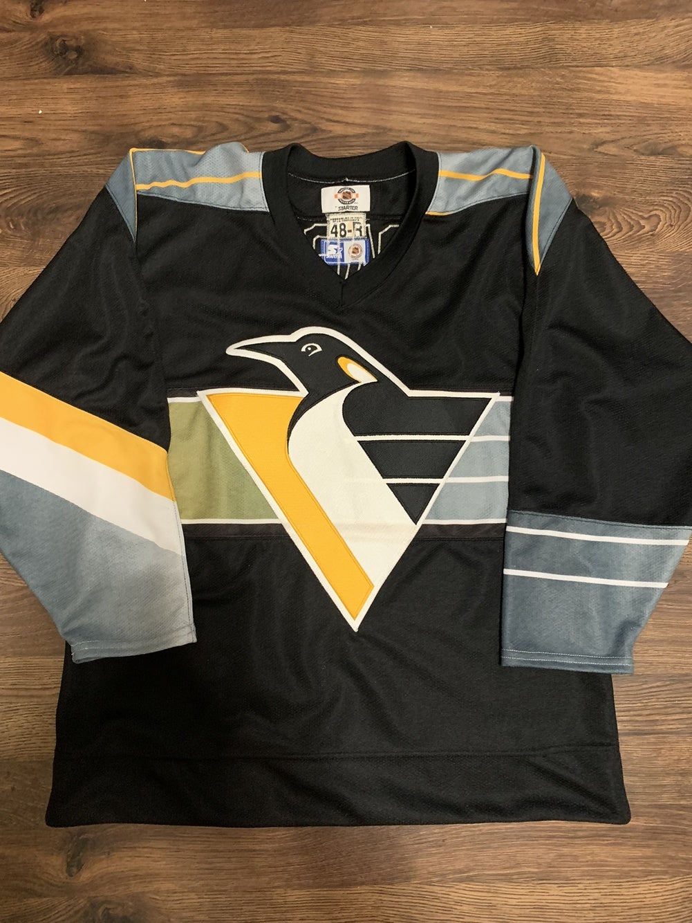 Pro Knitwear turned this blank jersey into a work of artI love it! : r/ penguins
