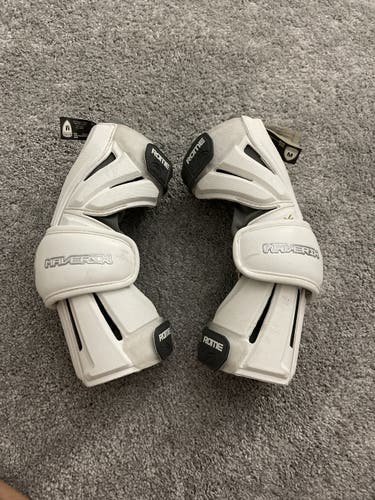 Maverik Rom RX3 Arm Guards Size Medium