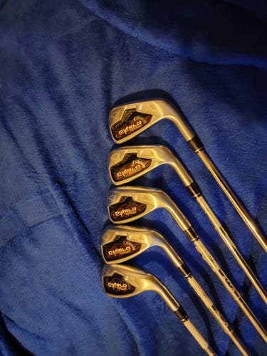 Used Men's Callaway Right Handed Diablo Forged Iron Set Regular Flex Steel Shaft