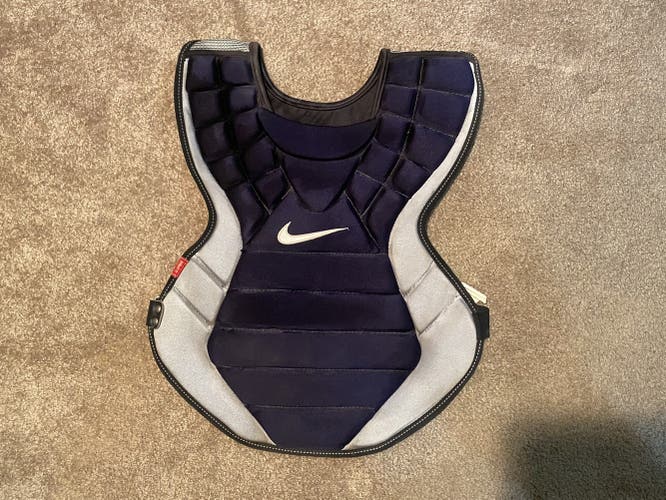 Nike Catcher's Chest Protector