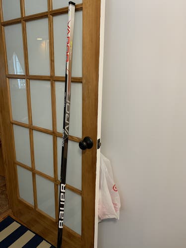 New Bauer Vapor Hyperlite RH Stick