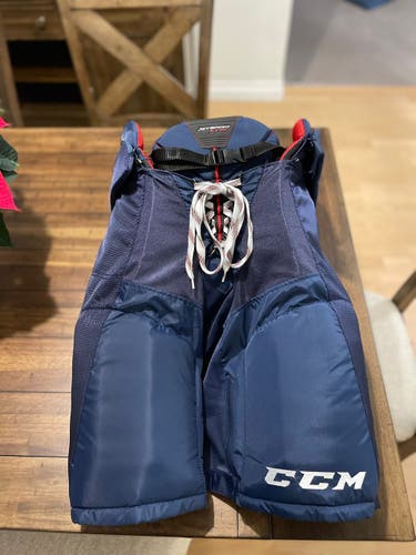 Senior Medium CCM  JetSpeed FT390 Hockey Pants