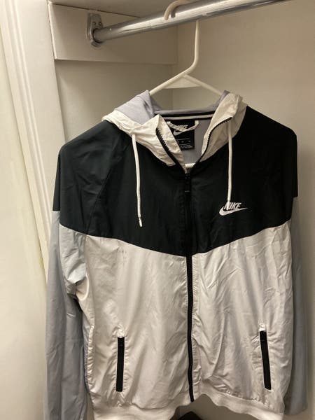Leafacademy Nike Sportswear Windrunner Hooded Nike Hooded