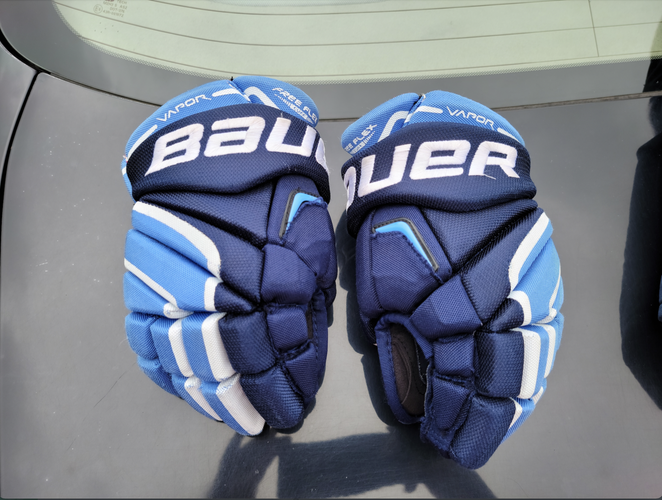 Used Bauer Vapor Junior Gloves 11"