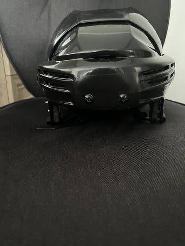 Used Medium Bauer  7500 Helmet