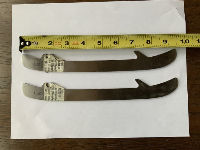 Bauer Tuuk Stainless Runner LS2 Jr 221mm New 1 pair