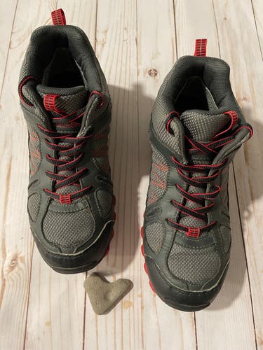 Youth Columbia Omni Grip Youth Hiking Boots Sz US 5