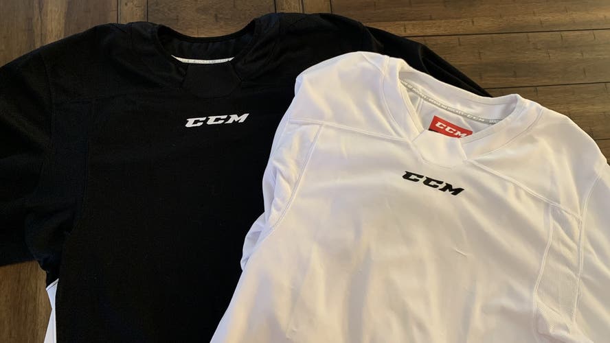 Black Used Medium CCM  Jersey