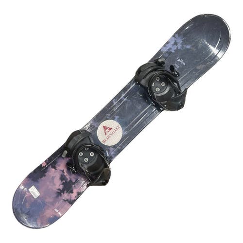 Used Lamar Whisper 144 Cm Womens Snowboard Combo