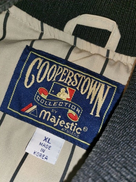 New York Yankees Jersey Majestic Cooperstown Collection XL Pinstripe  Vintage 90s