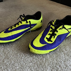 Purple Used Indoor Nike Hypervenoms Cleats