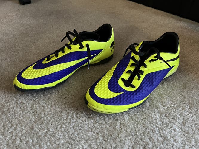 Purple Used Indoor Nike Hypervenoms Cleats