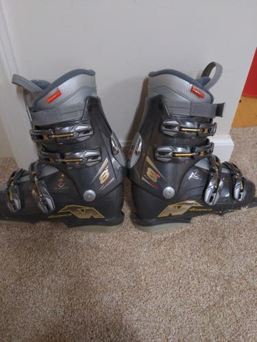 Used Women's Nordica All Mountain Easy move Ski Boots Medium Flex