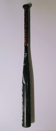 Used USSSA Certified Easton Composite Mako Bat (-11) 19 oz 30"