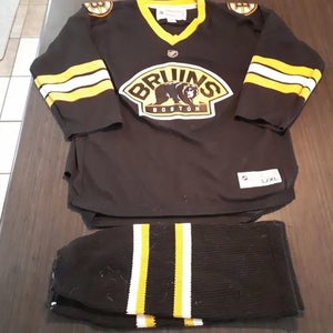 Boston Bruins Youth XL JERSEY/SOCKS/PANT SHELL COMBO KIT XL Reebok  Jersey