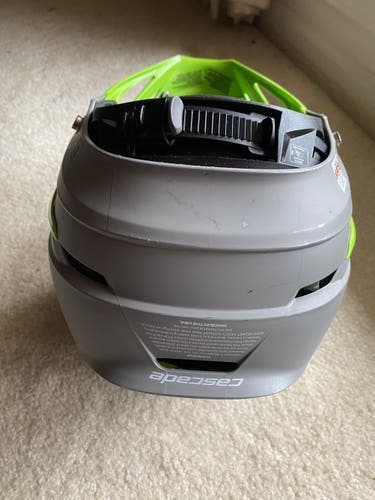 Player's Cascade R Helmet