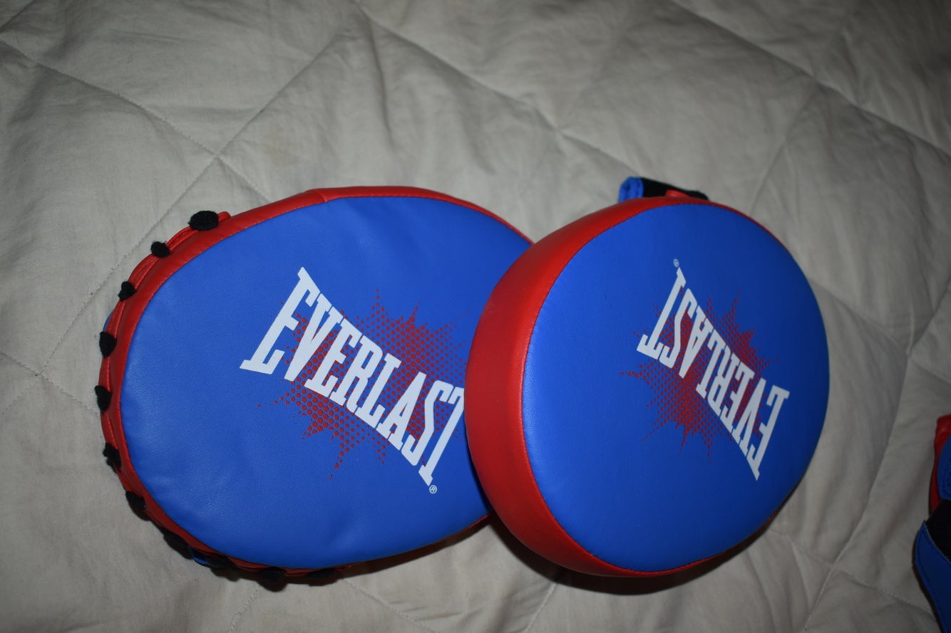 Everlast Prospect Boxing Gloves - Blue 8oz, Brand new, no original