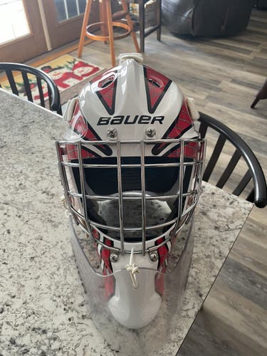 Senior Bauer  930 Goalie Mask
