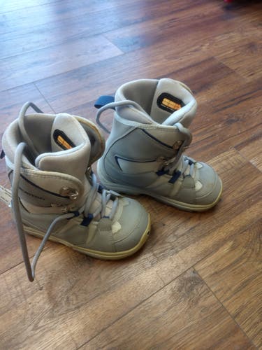 Kid's Used Burton Snowboard Boots