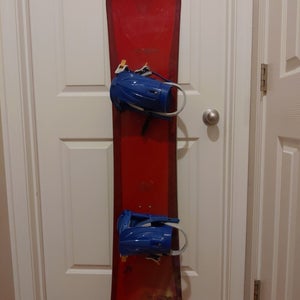 Used Men's Morrow Snowboard All Mountain With Bindings