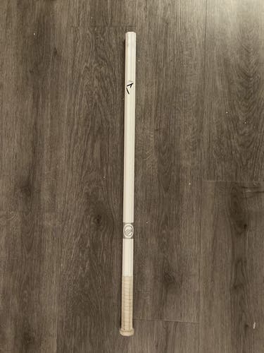 New White Maverik A1 Shaft