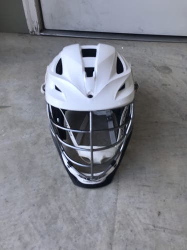 White Used Cascade S Helmet