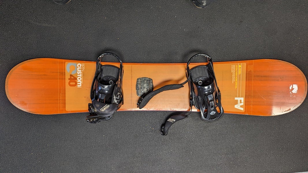 Used Kid's Burton Custom Flying V Snowboard All Mountain With Bindings Stiff Flex True Twin