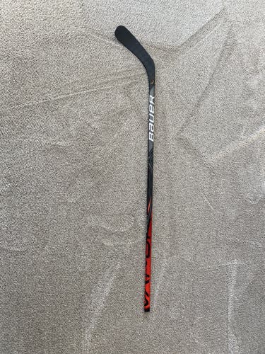 Intermediate Left Hand Vapor FlyLite Hockey Stick 55 Flex P92