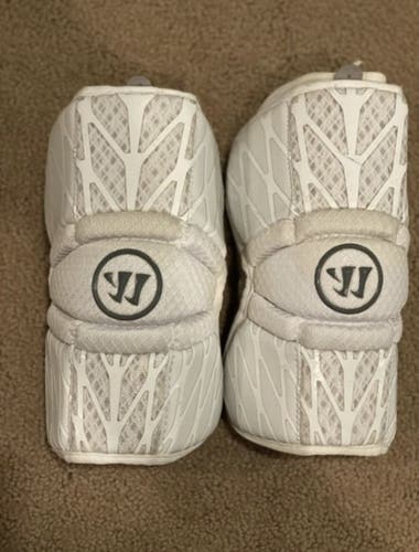 Used Medium Warrior Burn Arm Pads