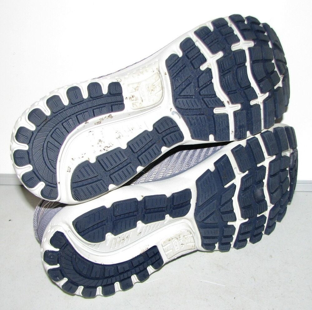 brooks ghost 12 womens size 11