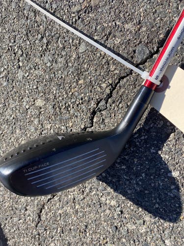Used Men's Right Fairway Wood Stiff 3