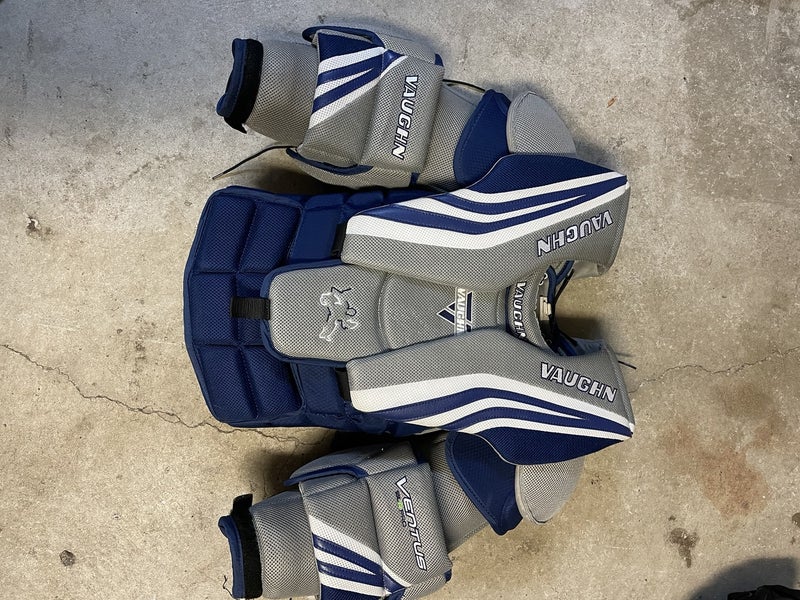 Used Medium Vaughn Ventus SLR Goalie Chest Protector